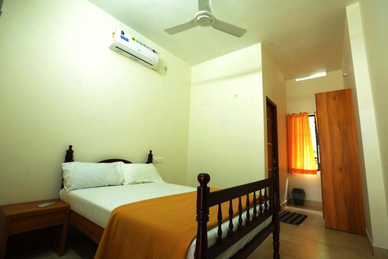 Kira Palace Residency Otel Ernakulam Dış mekan fotoğraf