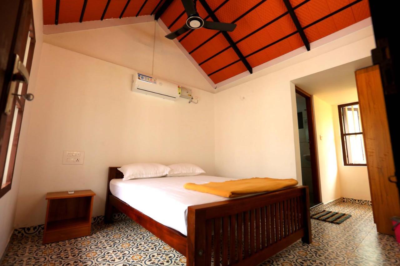 Kira Palace Residency Otel Ernakulam Dış mekan fotoğraf