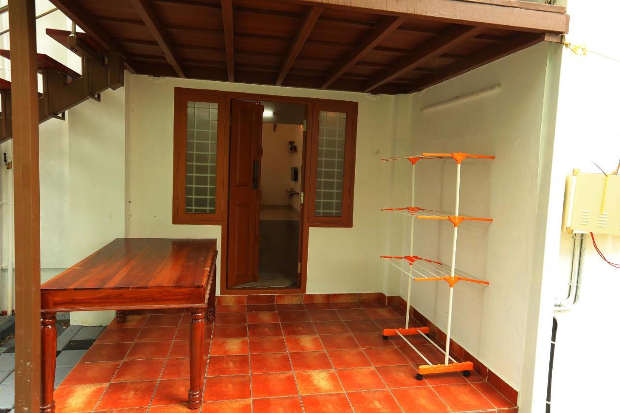 Kira Palace Residency Otel Ernakulam Dış mekan fotoğraf